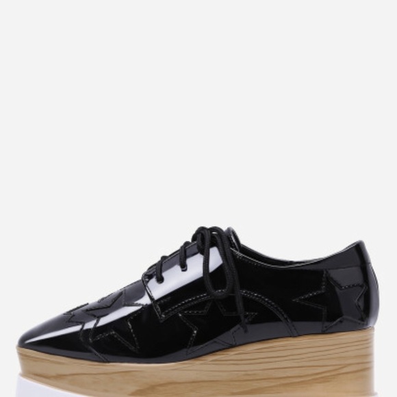 Platform sneaker - black faux patent with stars - Picture 4 of 4